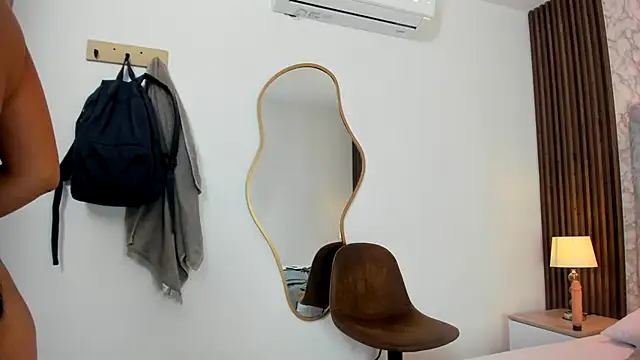 Candy  sweetx online show from September 2025 12:40:01 PM