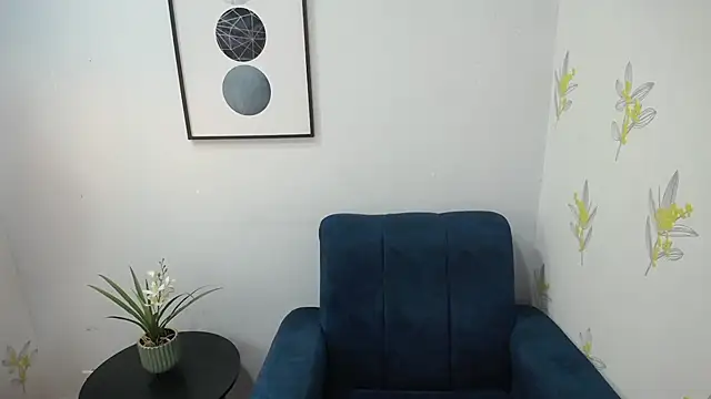 dannarossy  online show from March 2025 12:34:01 PM