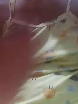 Snapshot of Kunchiii chatting on February 2025 01:21:02 PM Kunchiii online show from February 2025 01:21:02 PM