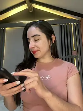 Snapshot of Victoria-And1 chatting on February 2025 01:23:01 AM Victoria-And1 online show from February 2025 01:23:01 AM