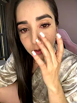 Snapshot of Victoria-And1 chatting on September 2025 01:18:02 AM Victoria-And1 online show from September 2025 01:18:02 AM
