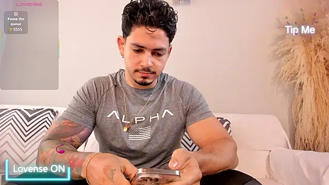 neo dimou  online show from October 2025 11:36:01 AM