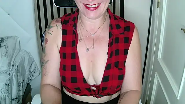 xxNoeliaxx online show from September 2025 07:54:02 AM