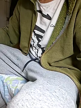 Snapshot of molozeb chatting on October 2025 12:04:01 AM molozeb online show from October 2025 12:04:01 AM