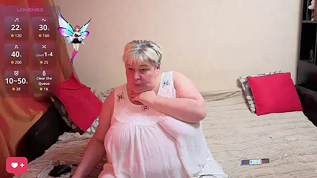 Snapshot of Klio5678 chatting on October 2025 09:49:01 AM Klio5678 online show from October 2025 09:49:01 AM