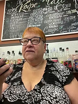 Snapshot of Klio5678 chatting on November 2025 10:04:02 AM Klio5678 online show from November 2025 10:04:02 AM