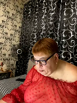 Snapshot of Klio5678 chatting on November 2025 08:51:01 PM Klio5678 online show from November 2025 08:51:01 PM