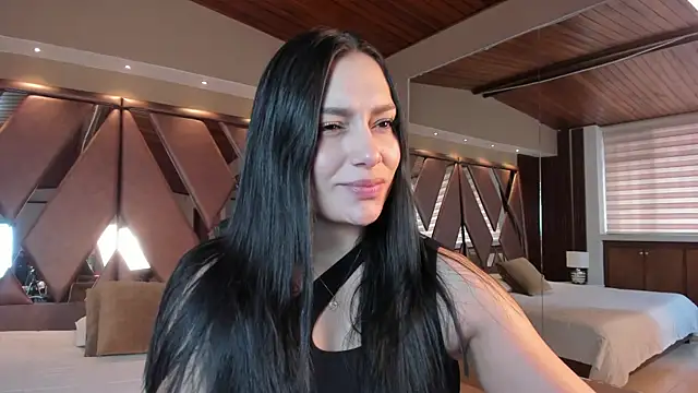 carina rossi online show from November 2025 01:32:01 PM