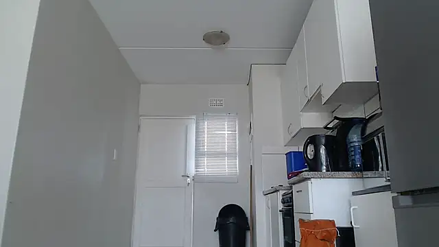 officialkhakes za online show from November 2025 09:07:02 AM