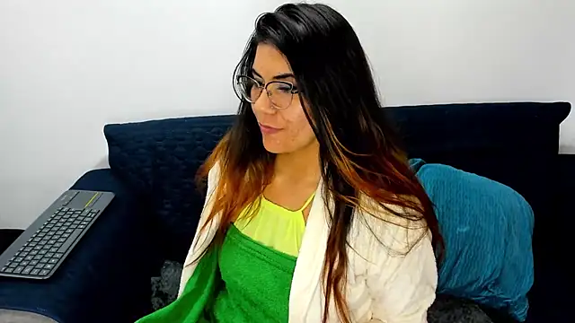 Luna Dumont online show from February 2025 06:09:02 AM