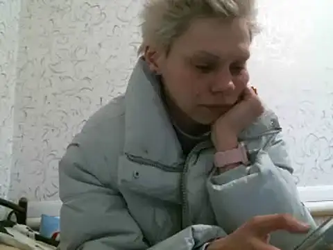 Julie Silver online show from March 2025 10:57:01 AM