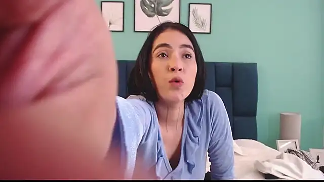 NicollColeman online show from March 2025 08:32:02 PM