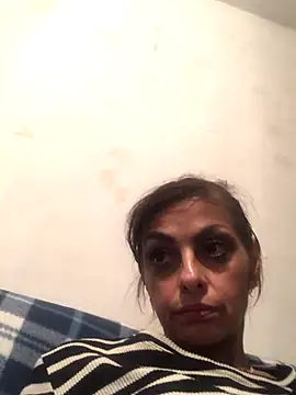 Snapshot of ChantalXOrchid chatting on November 2025 06:29:01 PM ChantalXOrchid online show from November 2025 06:29:01 PM