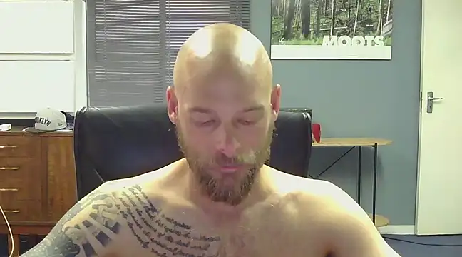 jjameson411 online show from March 2025 07:31:01 AM