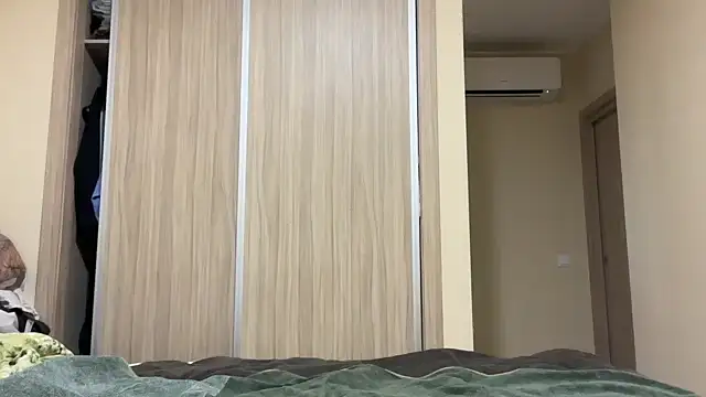 Snapshot of naughtyhollyxxxx chatting on October 2025 03:11:02 PM naughtyhollyxxxx online show from October 2025 03:11:02 PM