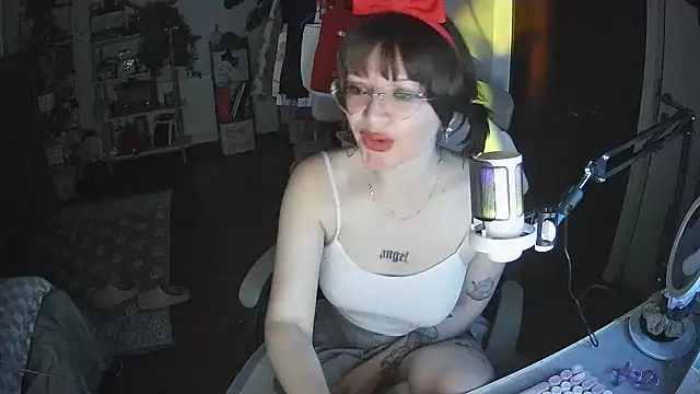 angelic sg online show from January 2025 12:27:01 AM