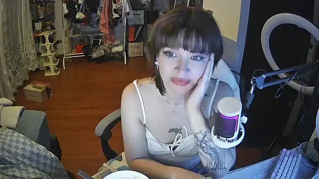 angelic sg online show from January 2025 01:52:01 AM