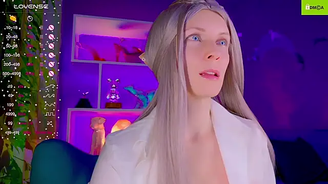 Snapshot of Flash_Summer chatting on November 2025 11:32:02 PM Flash Summer online show from November 2025 11:32:02 PM