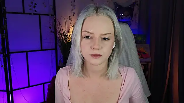 Snapshot of ImBonBon chatting on September 2025 11:07:01 PM ImBonBon online show from September 2025 11:07:01 PM