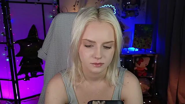 Snapshot of ImBonBon chatting on November 2025 01:15:01 AM ImBonBon online show from November 2025 01:15:01 AM