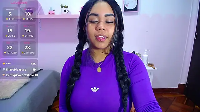 Nahom1  online show from December 2024 10:26:02 AM