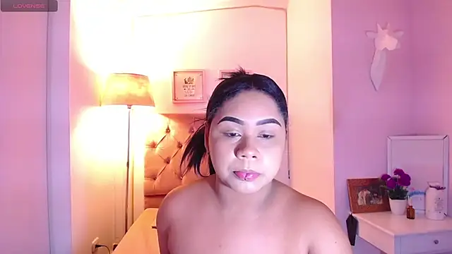 Nahom1  online show from October 2025 09:59:01 PM