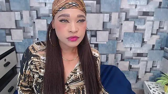 angel dthroatt online show from November 2025 12:16:02 PM