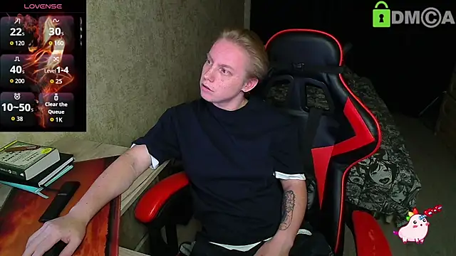 Snapshot of Alexis_Gordon chatting on October 2025 07:32:02 PM Alexis Gordon online show from October 2025 07:32:02 PM