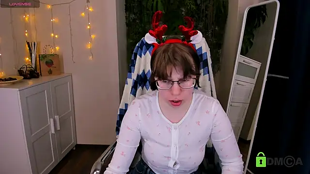 Melissa Wells online show from December 2024 09:42:02 PM