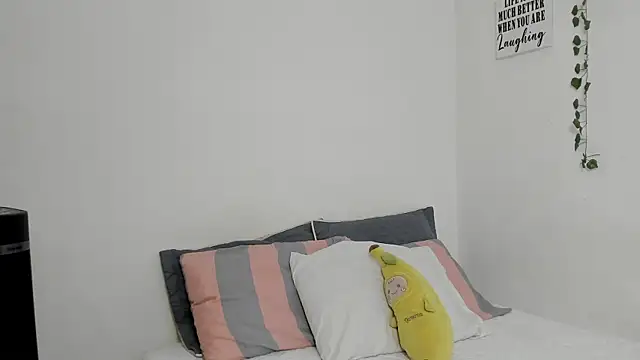 Snapshot of Emperatriiz chatting on October 2025 08:00:02 PM Emperatriiz online show from October 2025 08:00:02 PM