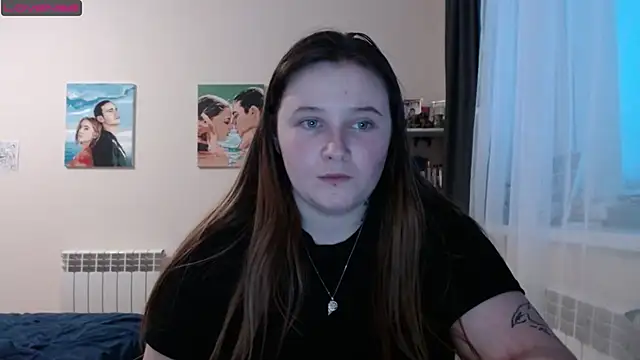 Snapshot of Light_Luna chatting on March 2025 12:27:02 PM Light Luna online show from March 2025 12:27:02 PM