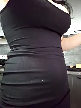 Snapshot of AnaFoxxy chatting on October 2025 06:05:02 AM AnaFoxxy online show from October 2025 06:05:02 AM