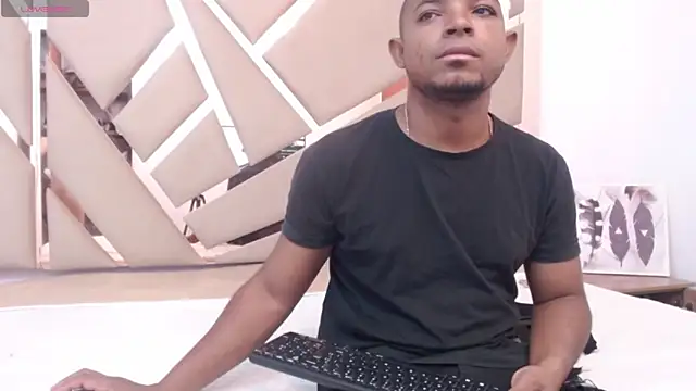 Snapshot of you_and_i9 chatting on October 2025 07:35:02 PM you and i9 online show from October 2025 07:35:02 PM