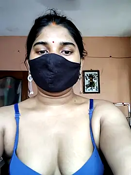 Luv Adite20 online show from September 2025 05:18:02 AM