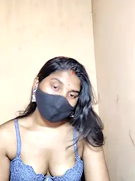 Luv Adite20 online show from September 2025 05:23:01 PM