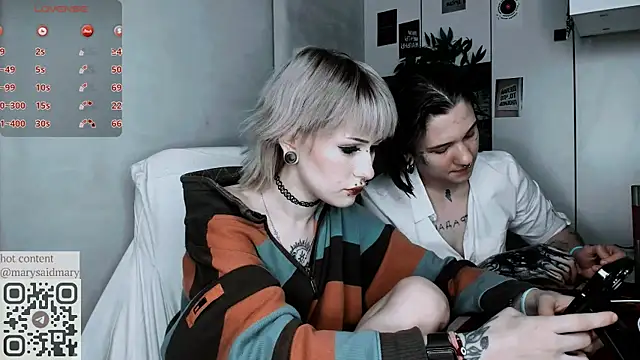 Snapshot of say_mary chatting on September 2025 02:33:02 AM say mary online show from September 2025 02:33:02 AM