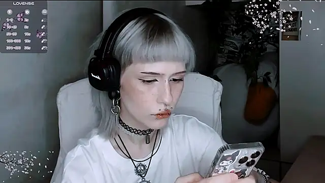 Snapshot of say_mary chatting on November 2025 05:34:01 PM say mary online show from November 2025 05:34:01 PM