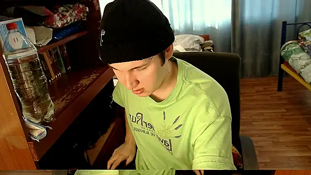 EvaMiron online show from February 2025 07:48:01 AM