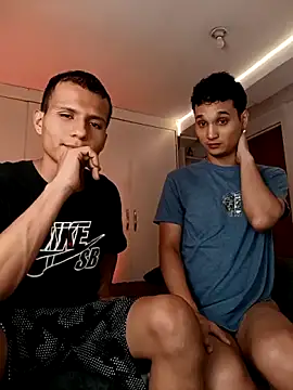 Snapshot of jaylen_and_duke chatting on October 2025 04:38:01 PM jaylen and duke online show from October 2025 04:38:01 PM