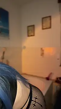 Snapshot of kinkygirl420x chatting on November 2025 12:31:02 AM kinkygirl420x online show from November 2025 12:31:02 AM