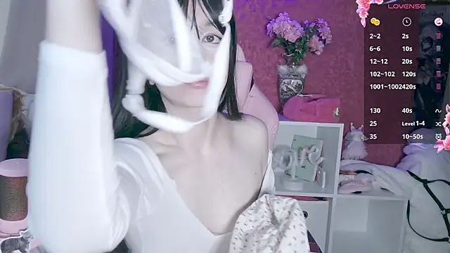 Snapshot of berrybaebaby chatting on February 2025 01:15:02 AM berrybaebaby online show from February 2025 01:15:02 AM