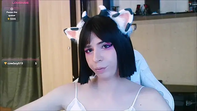 FemAlexa  online show from January 2025 06:10:01 PM