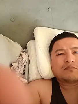 Snapshot of LusoCol chatting on October 2025 10:38:02 AM LusoCol online show from October 2025 10:38:02 AM