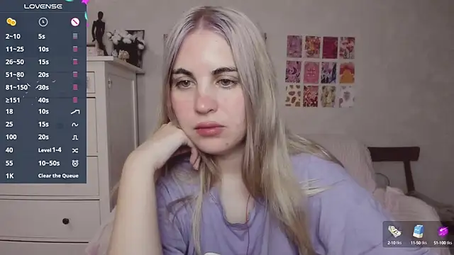 Snapshot of pawpaws chatting on October 2025 07:17:02 AM pawpaws online show from October 2025 07:17:02 AM