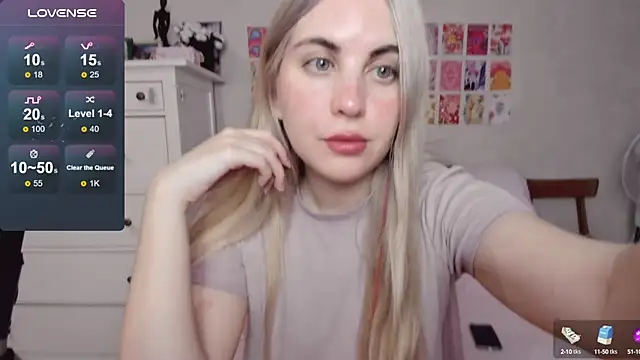 Snapshot of pawpaws chatting on October 2025 09:20:01 AM pawpaws online show from October 2025 09:20:01 AM