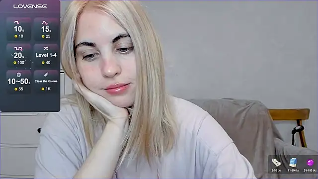 Snapshot of pawpaws chatting on November 2025 09:30:01 AM pawpaws online show from November 2025 09:30:01 AM