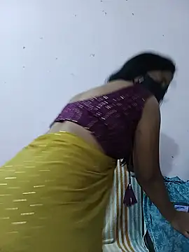 Snapshot of Keerthi-Telugu chatting on February 2025 05:10:02 PM Keerthi-Telugu online show from February 2025 05:10:02 PM