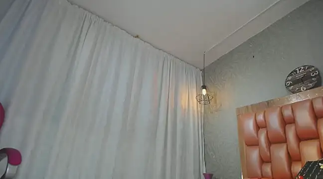 KEYRA-MILLER- online show from January 2025 01:36:02 AM