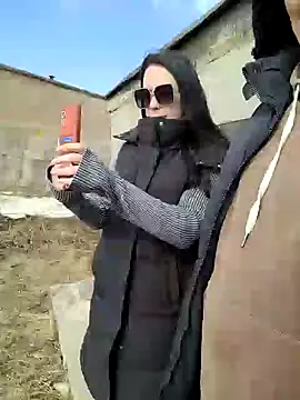 Snapshot of -Pupsiki- chatting on March 2025 08:09:02 AM -Pupsiki- online show from March 2025 08:09:02 AM