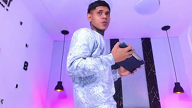 Damar fhelipe online show from October 2025 04:02:02 AM